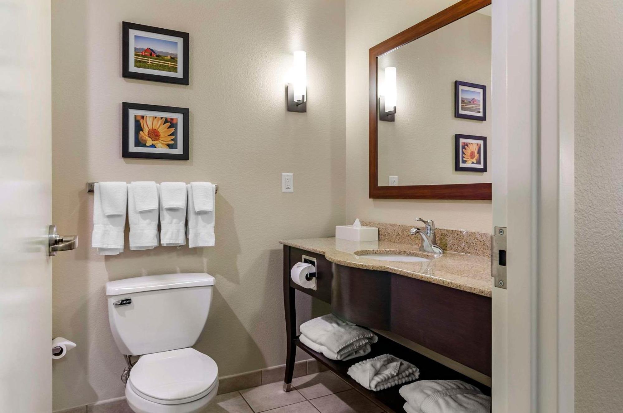 Comfort Suites Helena Airport Екстер'єр фото