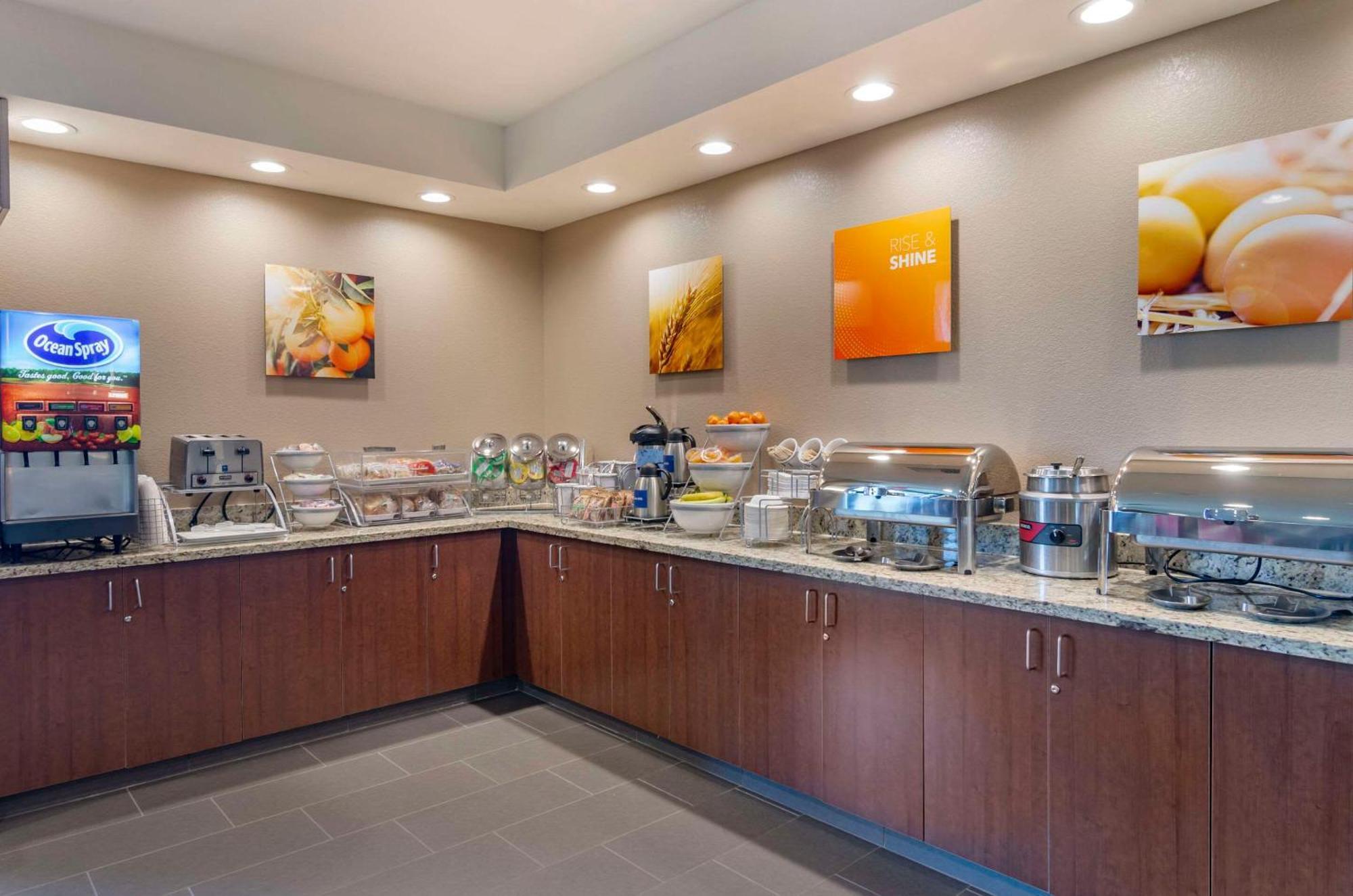 Comfort Suites Helena Airport Екстер'єр фото