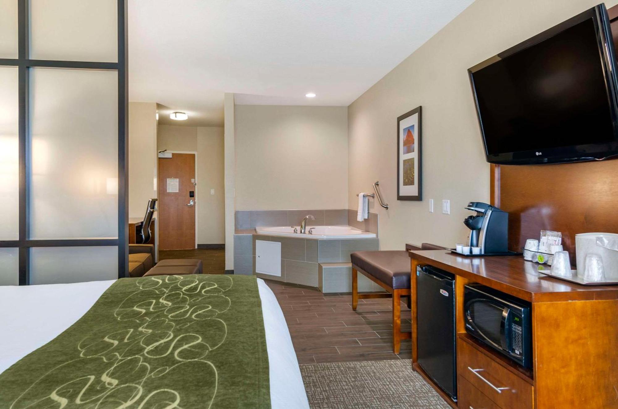 Comfort Suites Helena Airport Екстер'єр фото