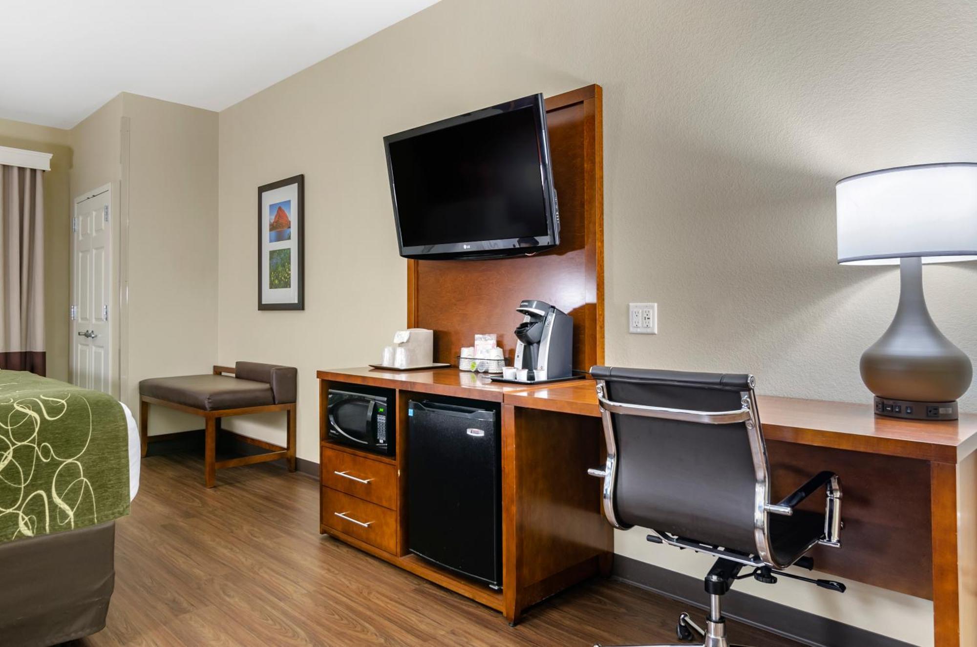 Comfort Suites Helena Airport Екстер'єр фото